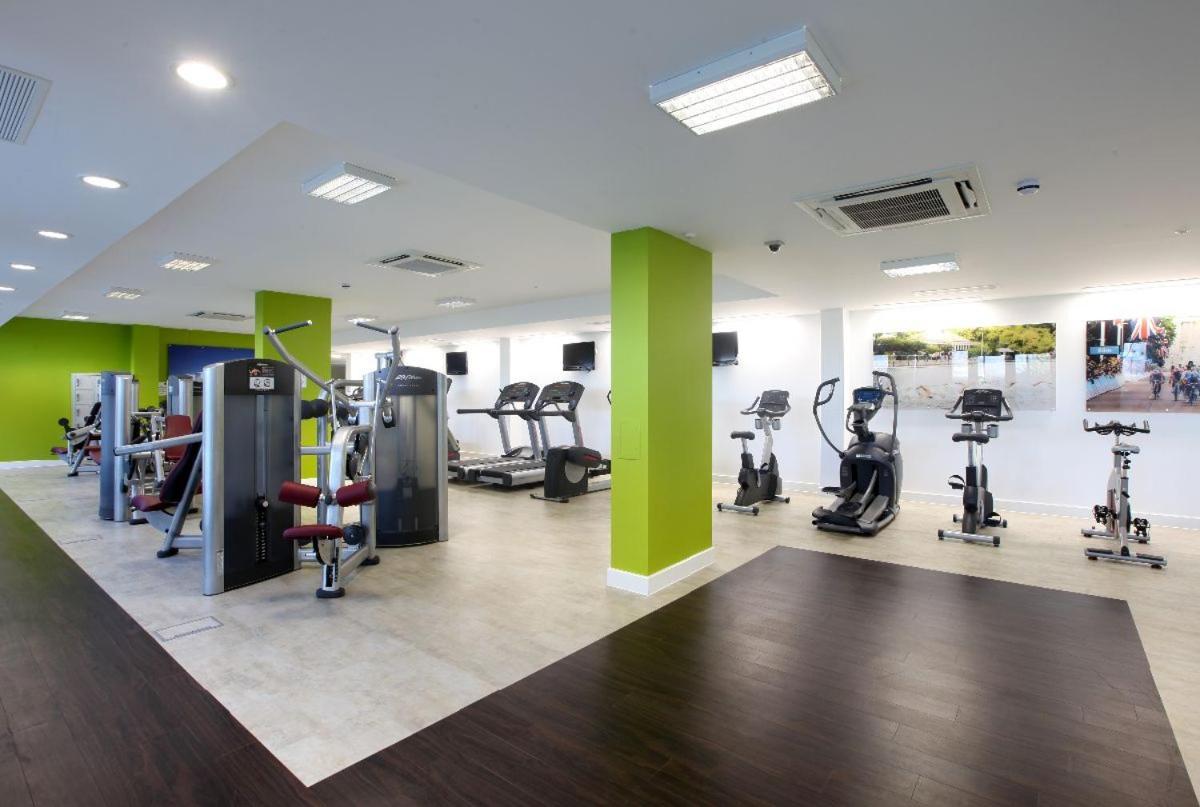 Appartamento Cityscape Serenity: 10Th Floor Oasis Near City Airport, Excel & 02 Londra Esterno foto